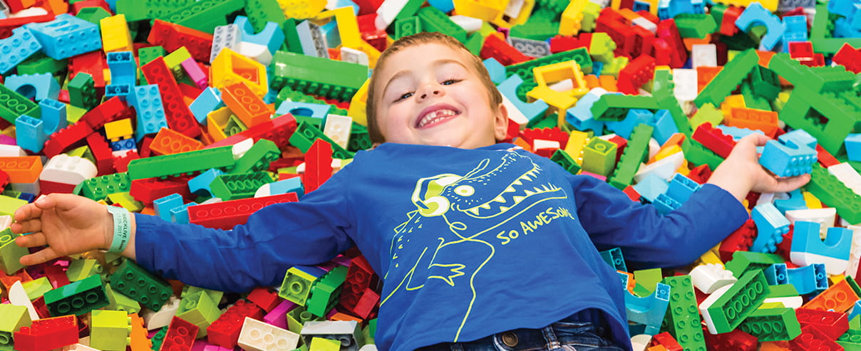 Duplo pit at BRICKLIVE